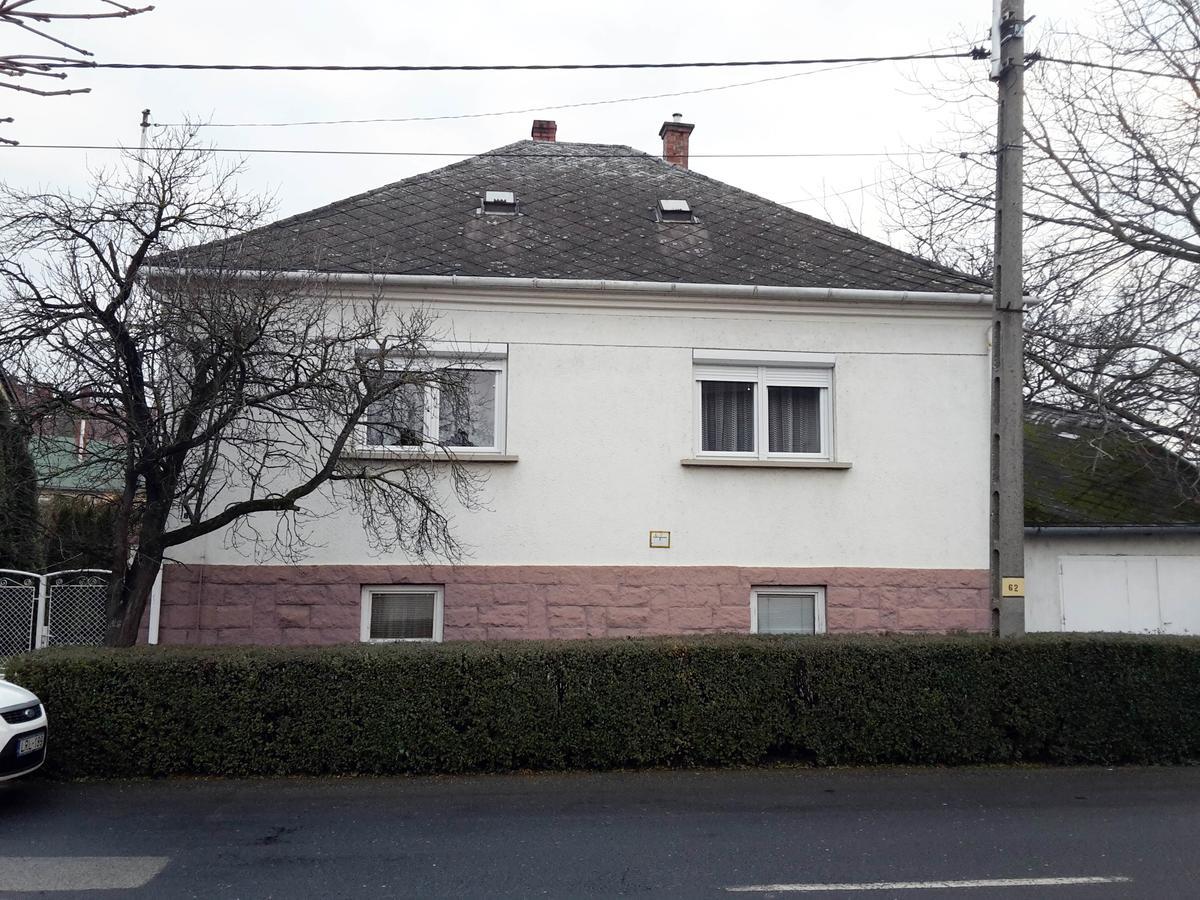 Pallosi Haz "A" Sárvár Exterior foto